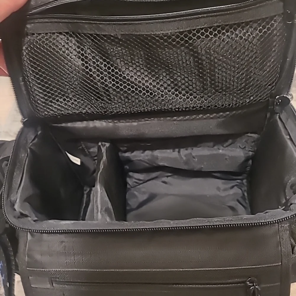 Vintage Black Samsonite Camera Bag W/blue Dots And Strap